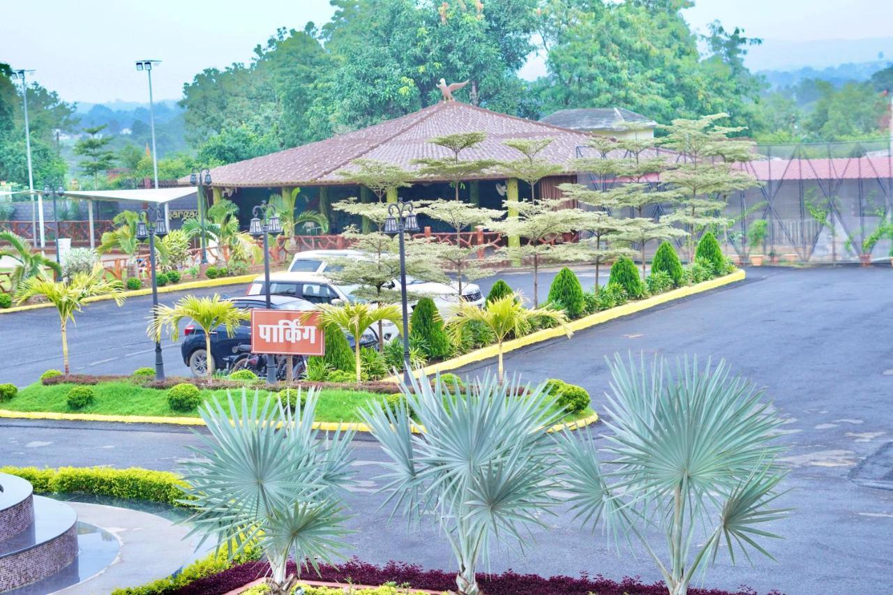 Sargawa The Palace Resort Ambikāpur Екстериор снимка