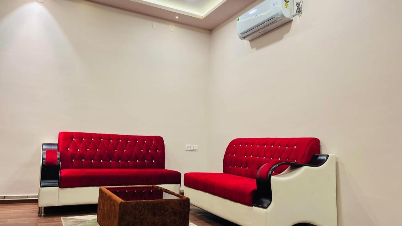 Sargawa The Palace Resort Ambikāpur Екстериор снимка
